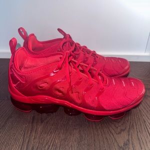 LIGHTLY USED Men's Nike Air VaporMax Plus University Red SIZE 12